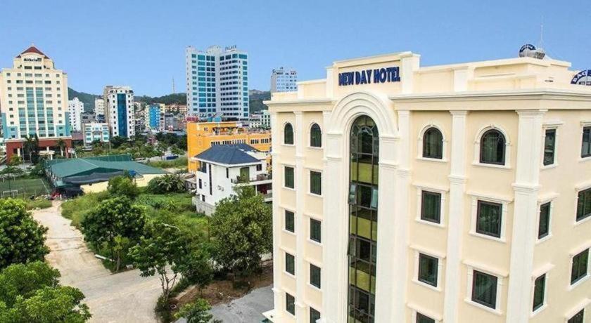 Ha Long New Day Hotel エクステリア 写真